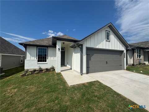 210 University Avenue, Troy, TX 76579