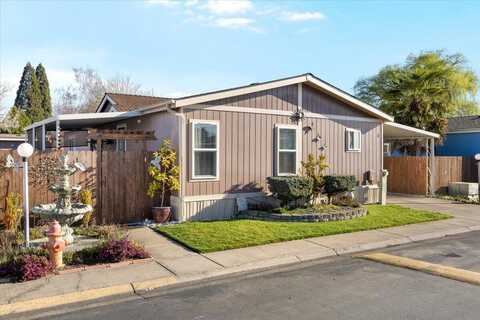 1570 S Peach Street, Medford, OR 97501