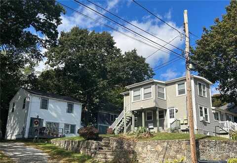 21 Plymouth Street, Warwick, RI 02818