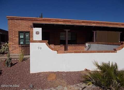 90 W Camino Alameda, Green Valley, AZ 85614