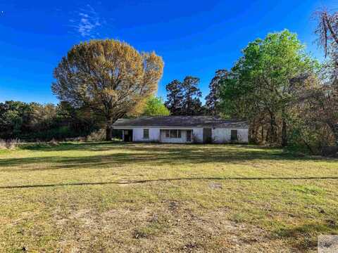 3656 CR 4234, DeKalb, TX 75559
