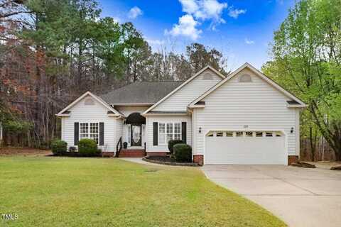 129 Bennett Place, Clayton, NC 27527