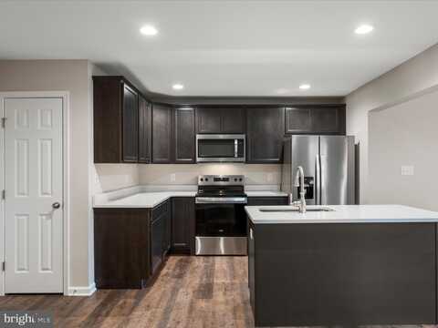 1356 HORSESHOE CIRCLE, WOODSTOCK, VA 22664