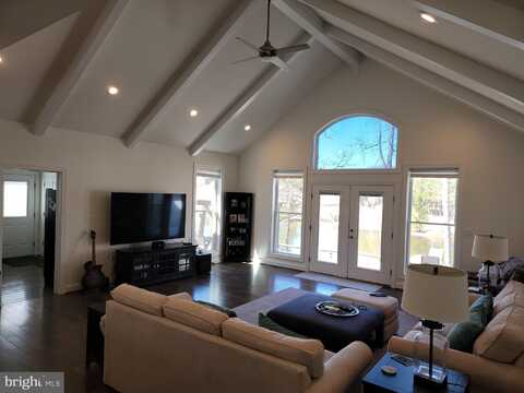5699 RED BRICK ROAD, WARRENTON, VA 20187