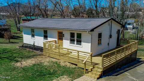 839 Navaho Dr, Newport, TN 37821