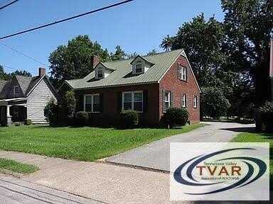 312 Cherry Ave, MCKENZIE, TN 38201