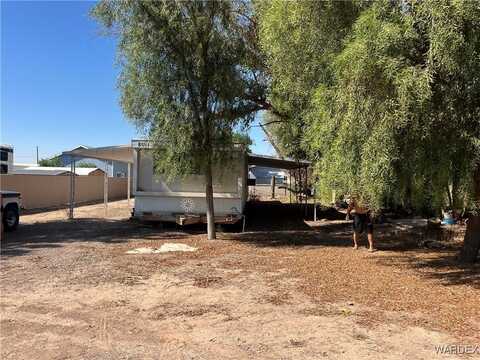 8011 S Smoketree Lane, Mohave Valley, AZ 86440