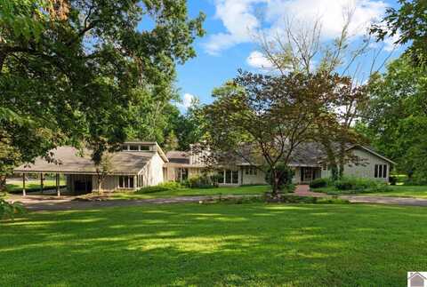 805 Olive, Murray, KY 42071