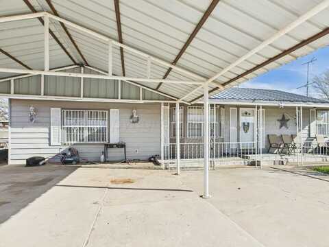 801 NE 8th Street, Dumas, TX 79029