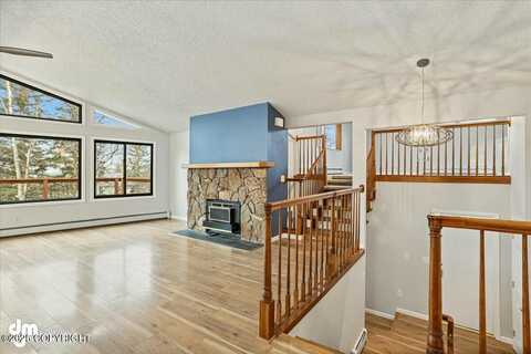 10535 Crest View Lane, Eagle River, AK 99577
