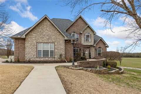 3323 Savannah DR, Harrison, AR 72601