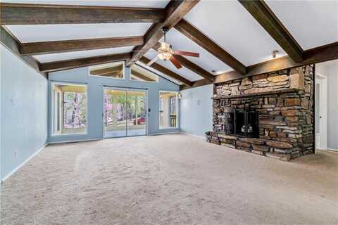 1 Elizabeth DR, Bella Vista, AR 72715
