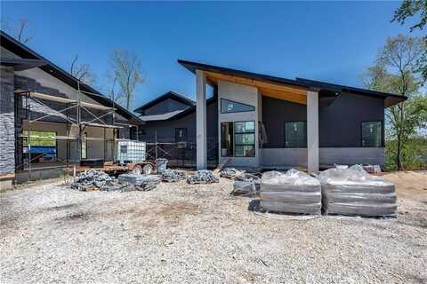 15903 Hawks Landing DR, Rogers, AR 72756