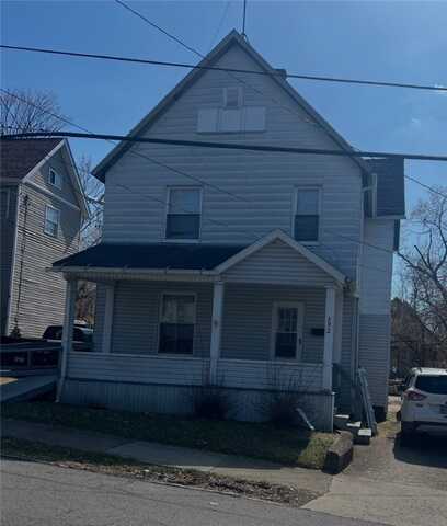 392 Meek St, Sharon, PA 16146