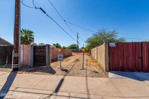 2141 E Monte Vista Road, Phoenix, AZ 85006