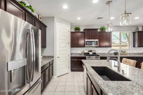 10454 W MAYA Way, Peoria, AZ 85383
