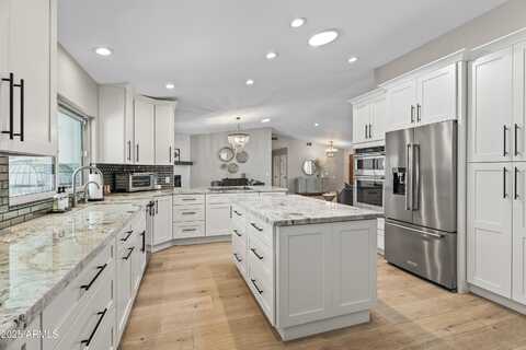 12411 N 57TH Street, Scottsdale, AZ 85254