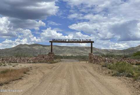 17500 S Dripping Springs Road, Mayer, AZ 86333