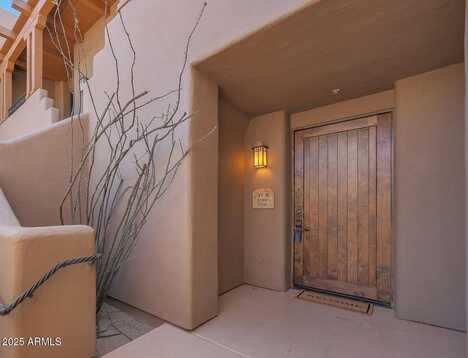 36601 N MULE TRAIN Road, Carefree, AZ 85377