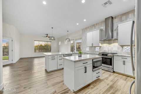 32806 N 55th Place, Cave Creek, AZ 85331