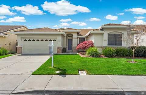 119 Amethyst Drive, Vacaville, CA 95687