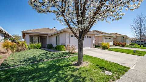 424 Mandarin Circle, Vacaville, CA 95687
