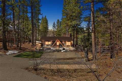 40123 Hillcrest Drive, Big Bear Lake, CA 92315