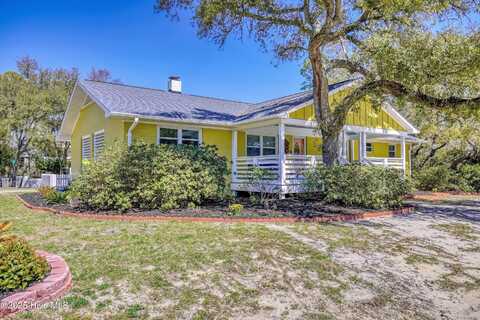 302 NE 60th Street, Oak Island, NC 28465