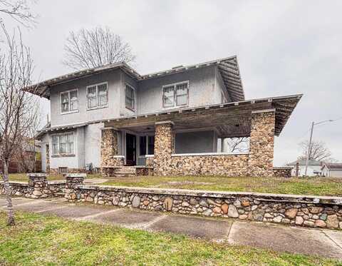 704 N 7Th Street, Vincennes, IN 47591
