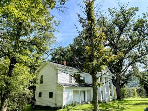 810 River Road, Sanford, NY 13754