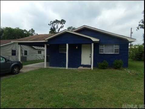 8115 N Claremont Ave, Sherwood, AR 72120