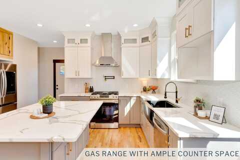 5406 Virginia Avenue, Chattanooga, TN 37409