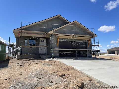 4077 SADDLEBACK LN, Cheyenne, WY 82009