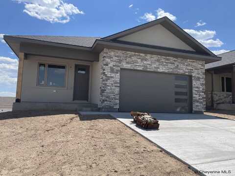 4081 SADDLEBACK LN, Cheyenne, WY 82009