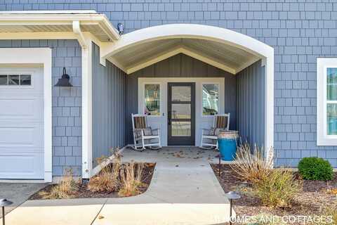 170 PRAIRIE VIEW COURT, HOLLAND, MI 49424