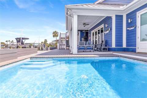 37 Flamingo Road, Rockport, TX 78382