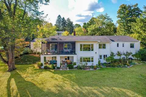 732 Mt Parnassus Drive, Granville, OH 43023