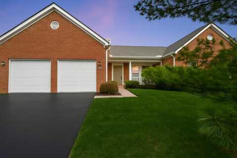 5882 Oak Path Lane, Columbus, OH 43213