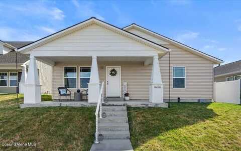 8696 N SPOKANE ST, Post Falls, ID 83854