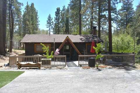 40123 Hillcrest Drive, Big Bear Lake, CA 92315