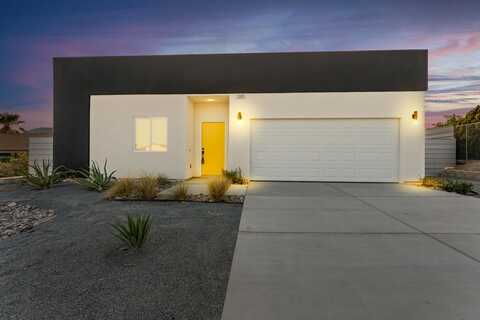 13485 Avenida La Vista, Desert Hot Springs, CA 92240