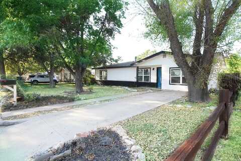 327 Mulberry St, Fredericksburg, TX 78624