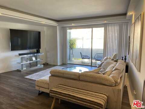 7250 Franklin Ave, Los Angeles, CA 90046