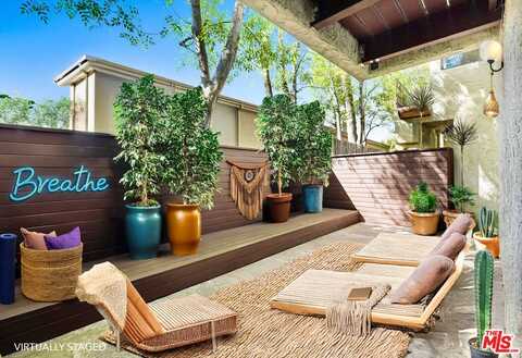 1979 Grace Ave, Los Angeles, CA 90068