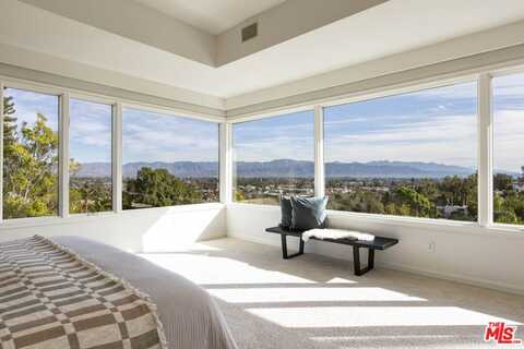 4033 Weslin Ave, Sherman Oaks, CA 91423