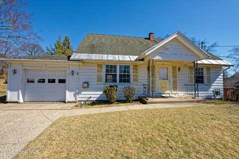 31 Mellon Avenue, Troy, NY 12180