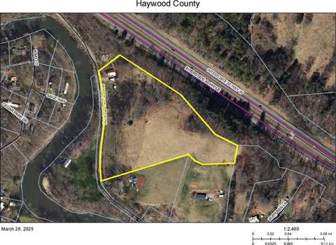 1208 Hyder Mountain Road, Clyde, NC 28721