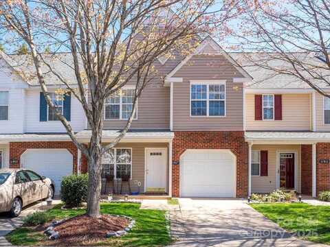 11907 Maria Ester Court, Charlotte, NC 28277