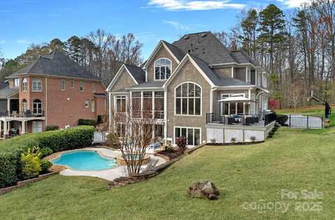 13500 Robert Walker Drive, Davidson, NC 28036