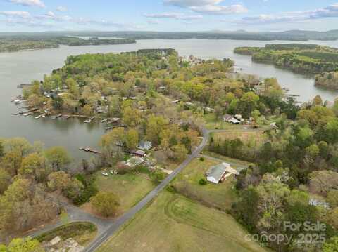 130 Golfers Drive, Salisbury, NC 28146